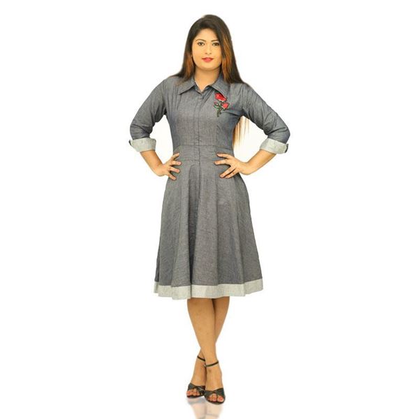 Picture of Chambray Short dress with Rose