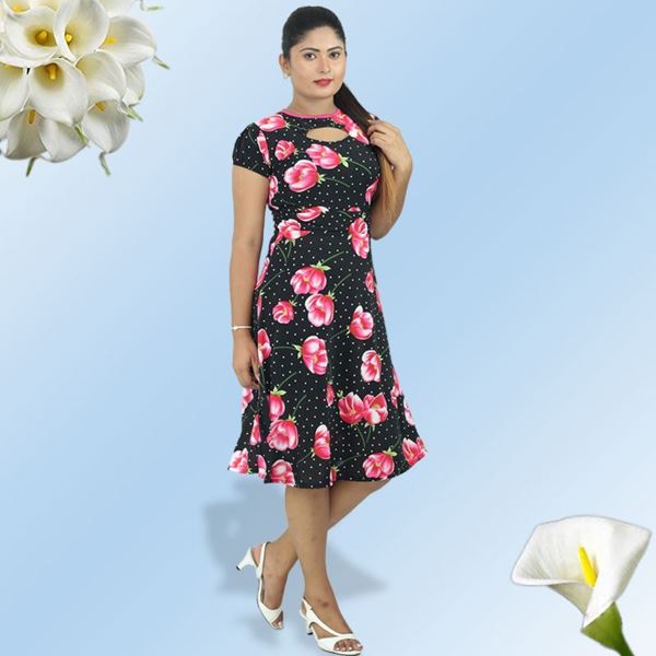 Picture of Pink tulip neck designed short dress