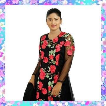 Long Kurtha Top & Skirt with Embroidery Roses