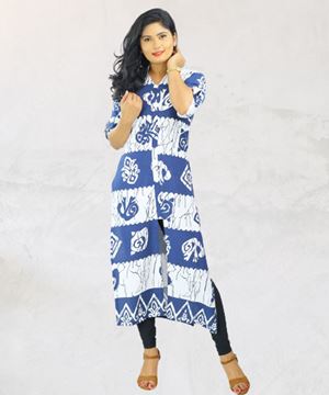 Picture of Printed Designed V-necked Three-quarter Sleeves long top